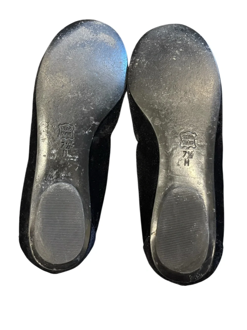 Neiman Marcus Black Velvet Ballet Flats - Comfortable Slip-On size 7.5